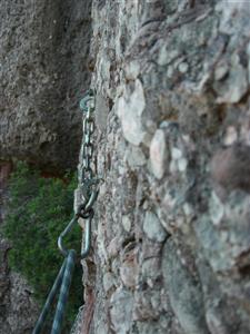 reunión en vía de escalada deportiva de Montserrat